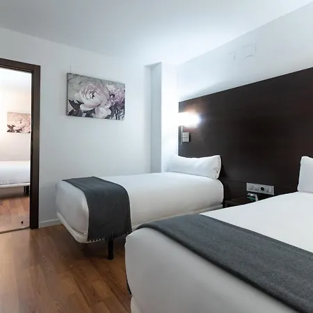 酒店 Alda Independencia 2*